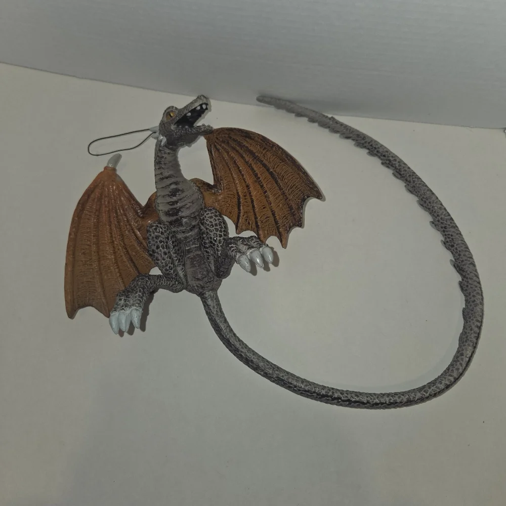 Dragon Figure with 23